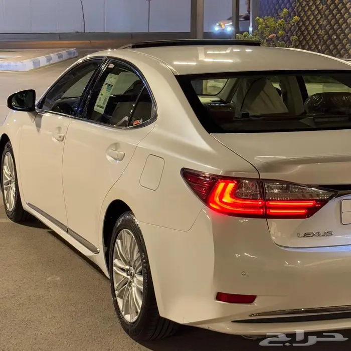 لكزس es350 موديل 2017 بحالة ممتازه 1