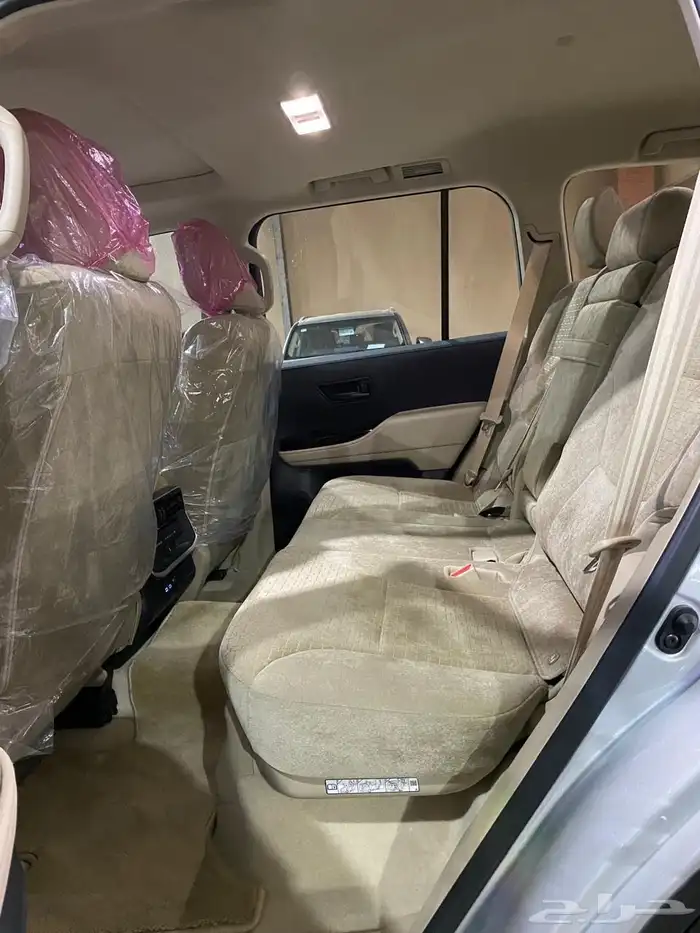 تويوتا لاندكروزر موديل 2023 9