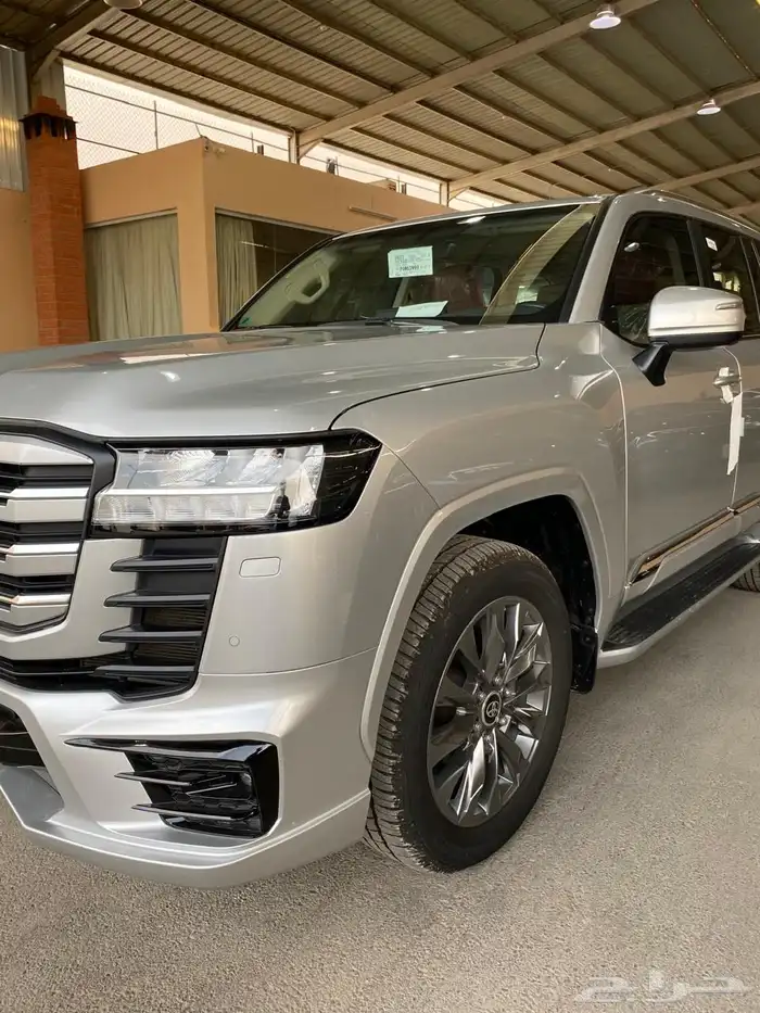 تويوتا لاندكروزر موديل 2023 3