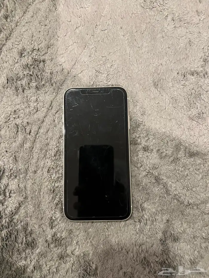 جوال iPhone 11عادي بطارية 82 منفك 128 جيجا 6