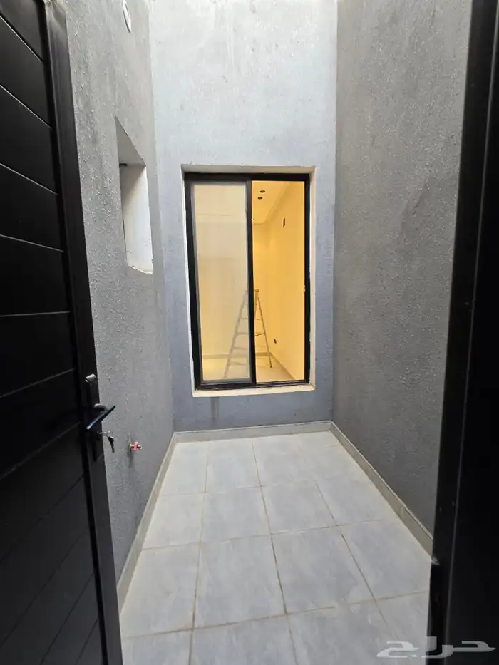 ادوار فاخره للبيع الرياض حي ريبال 11