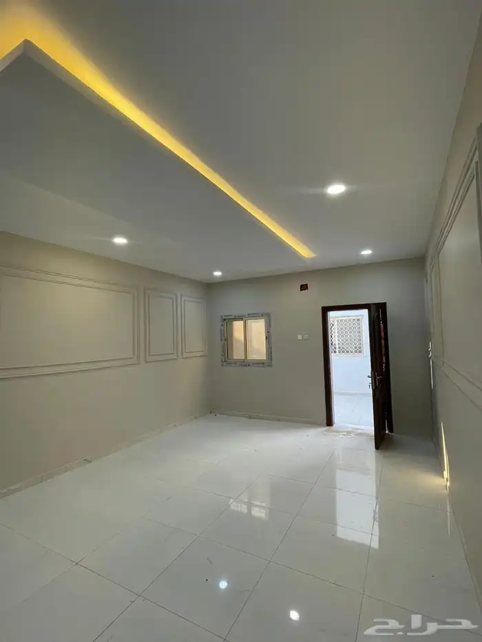 طلب تسويق فيلا للايجار حي البساتين 0