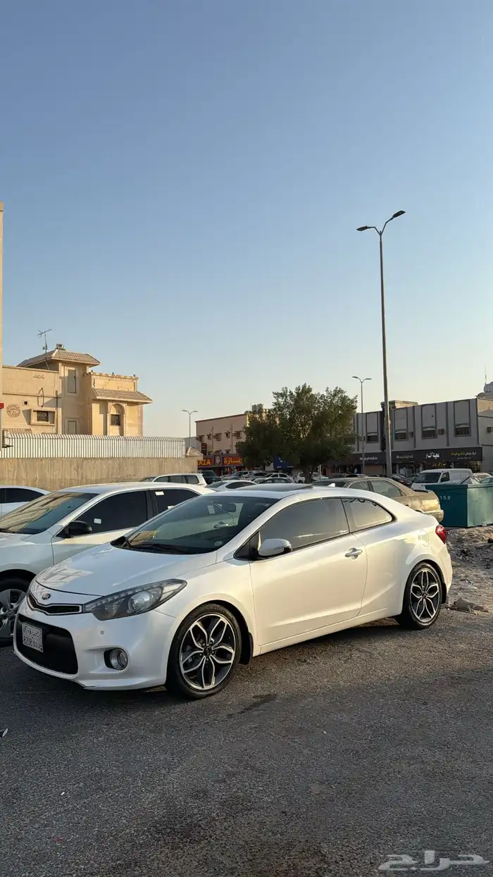 للبيع سيراتو 14 4