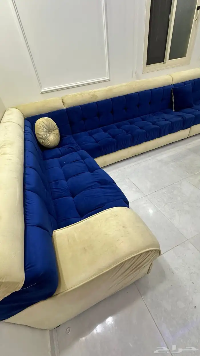 الكنب مثل ماهو واضح بالصور مع طاوله 2