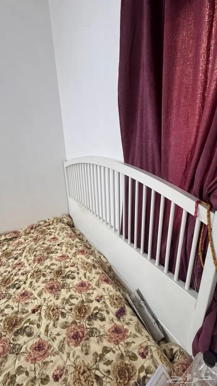 سرير ايكيا للبيع المستعجل 1