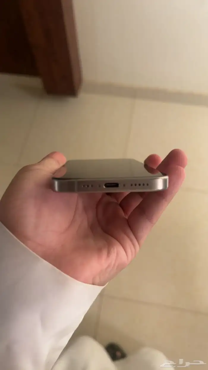 ايفون 15 برو 256 قيقا 1
