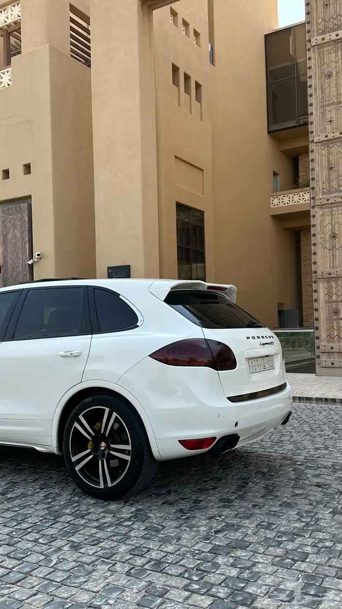 بورش كايين S V8 تنفس طبيعي للبدل او البيع 1