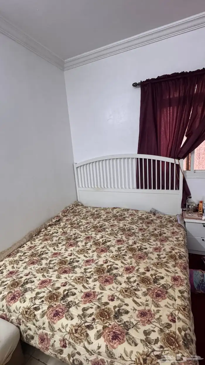 سرير ايكيا للبيع المستعجل 0