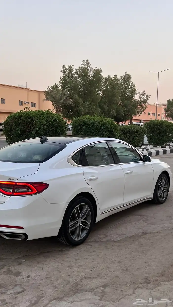 ازيرا ابيض 2018 تم البيع 2