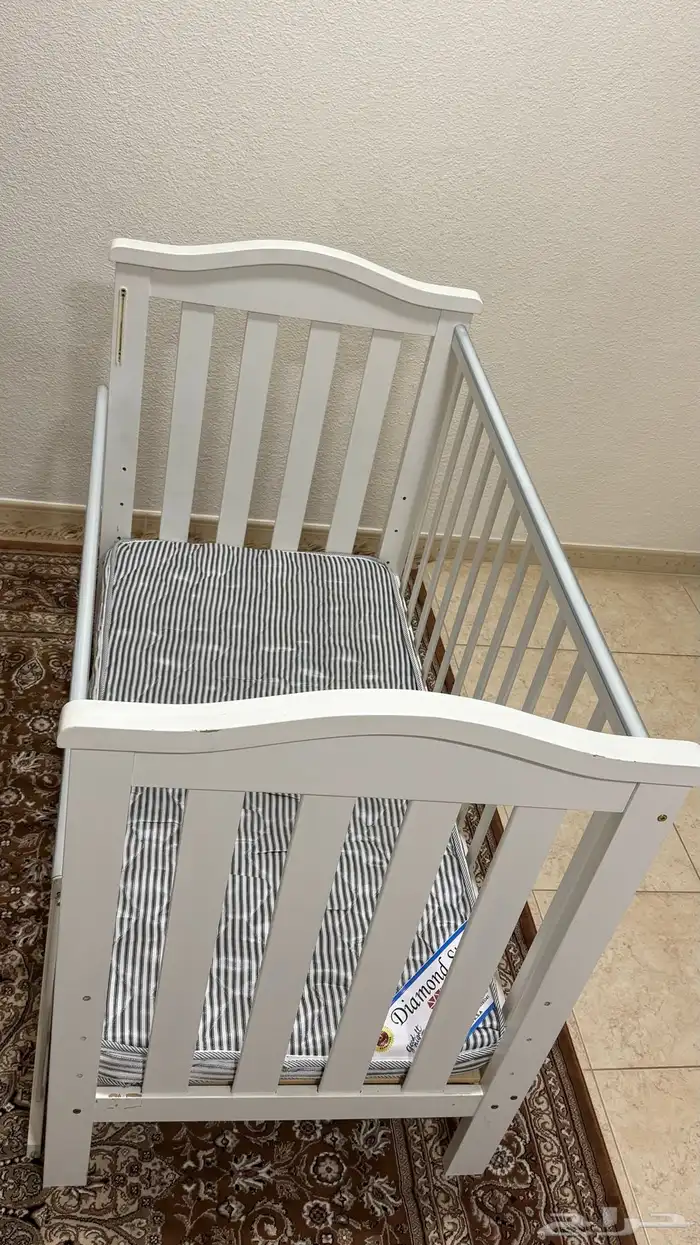 سرير اطفال مستخدم سليم الجبيل البلد 2