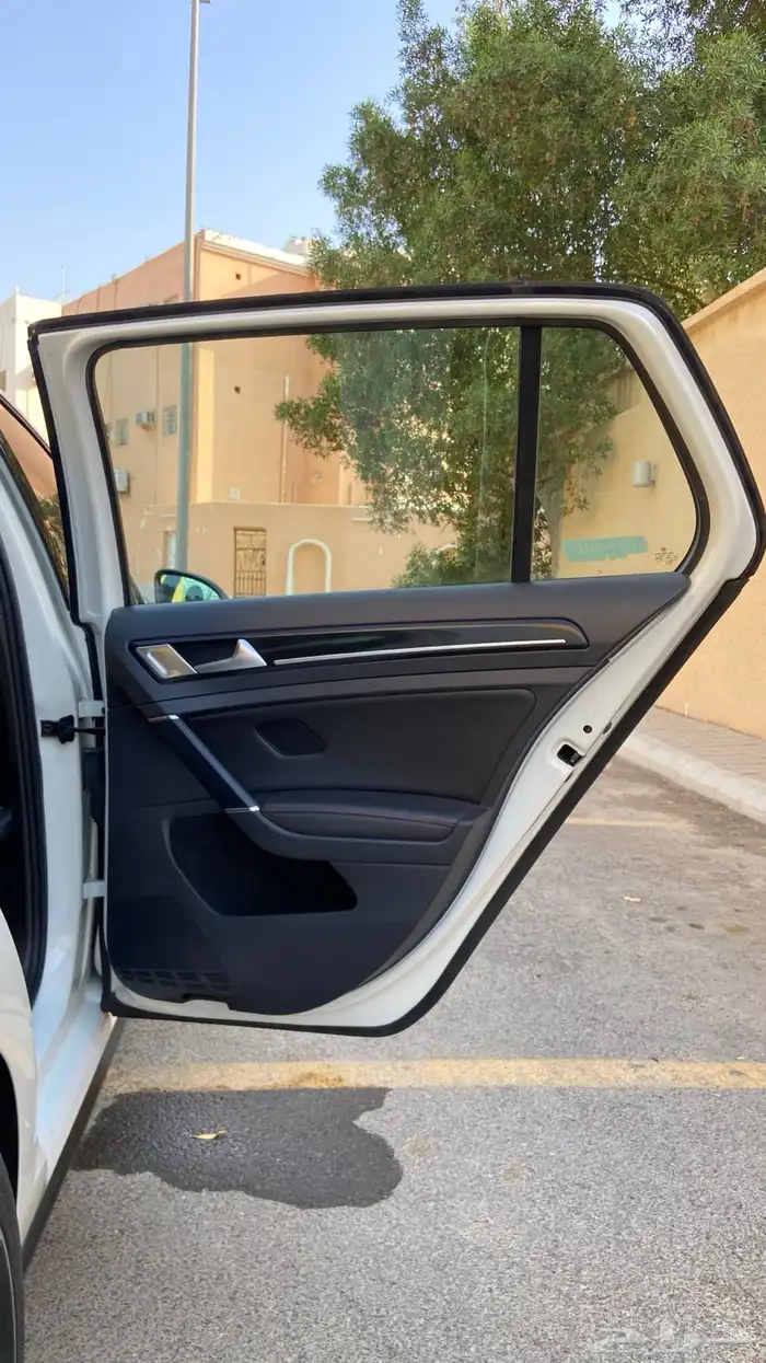 فولكس واجن قولف 2015 Gti 16