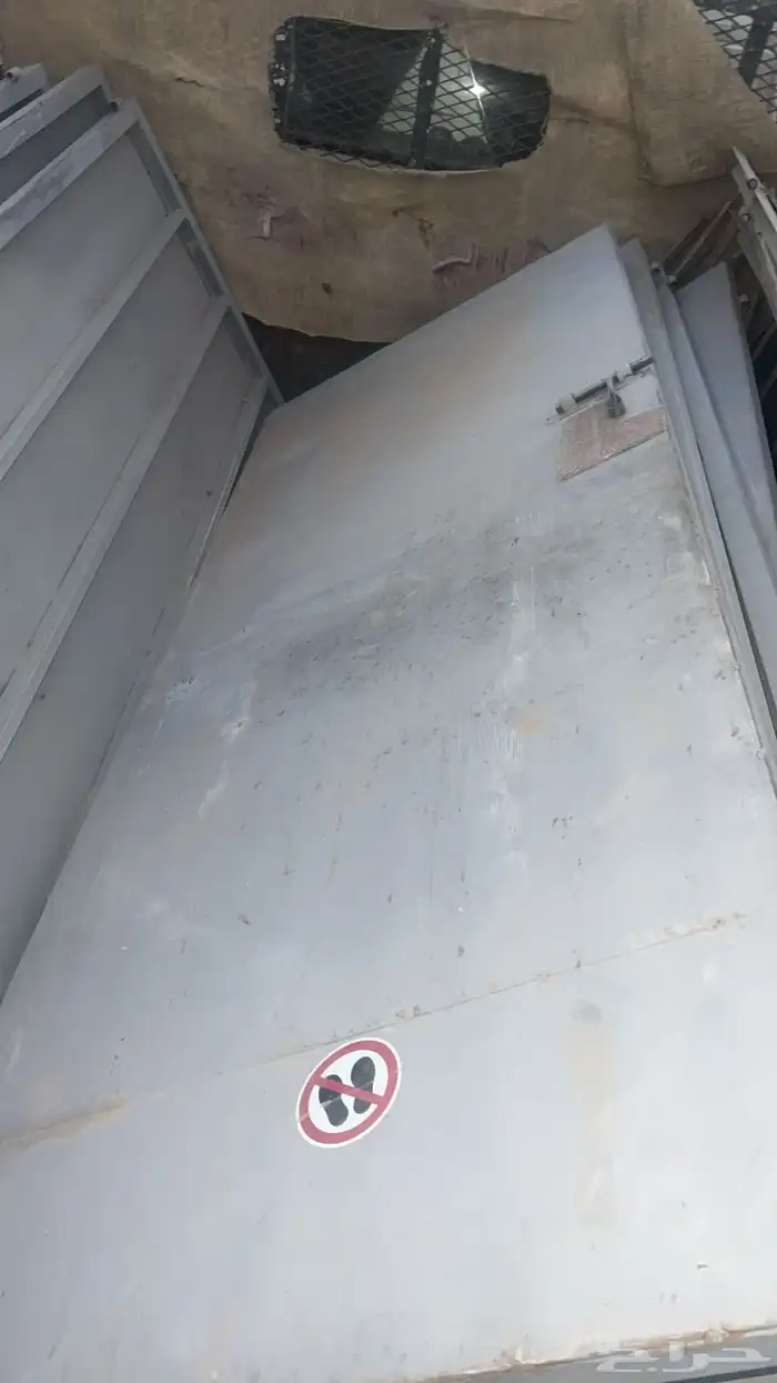 بيبنان نظيفه بحلوقها بدون صدا 2