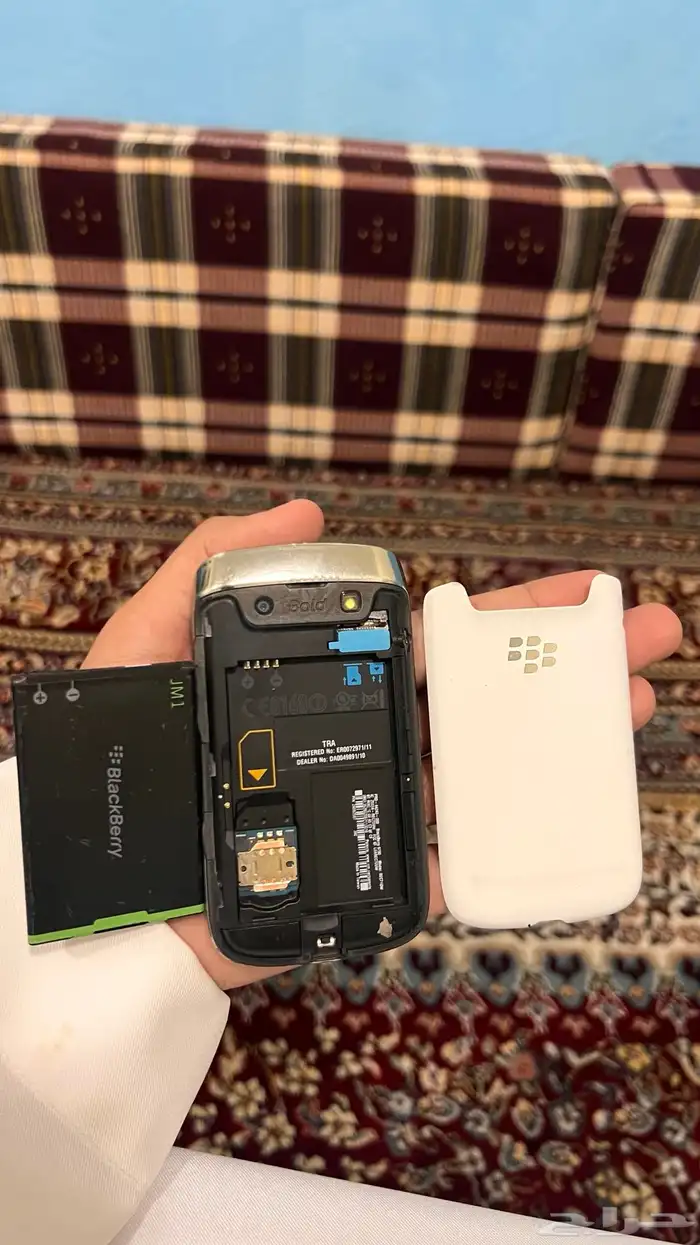 بلاك بيري بولد 9790 ابيض 8