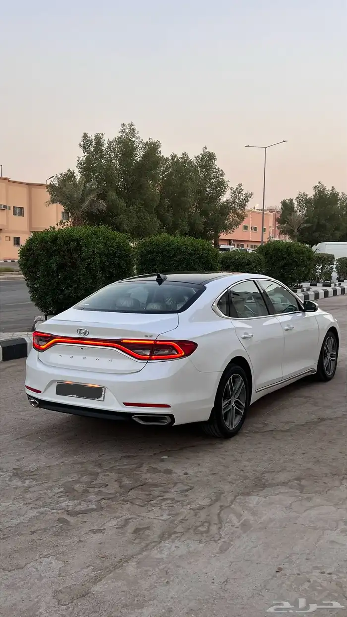 ازيرا ابيض 2018 تم البيع 3