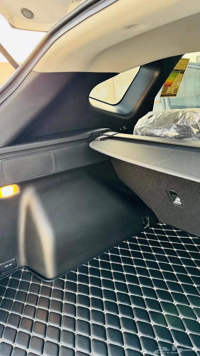 للبيع توسان سمارت 2023 مكينة 1.6 وكالة مخزنه 33