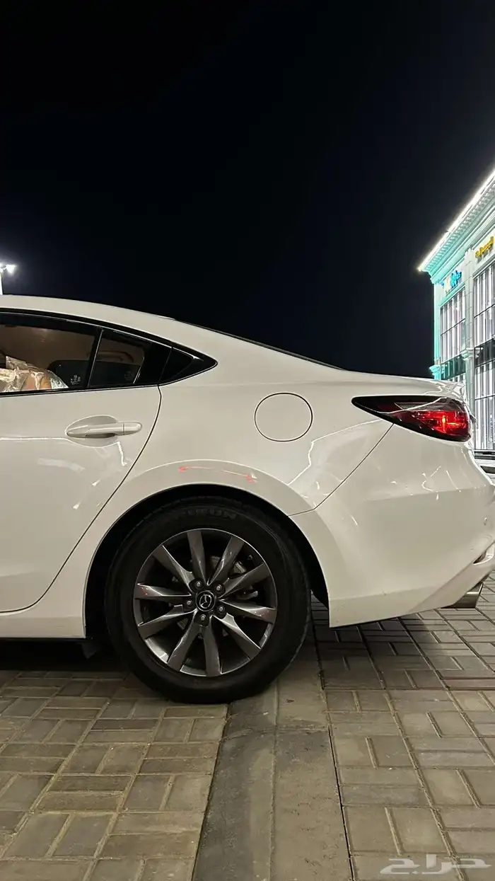 للبيع مازدا 2