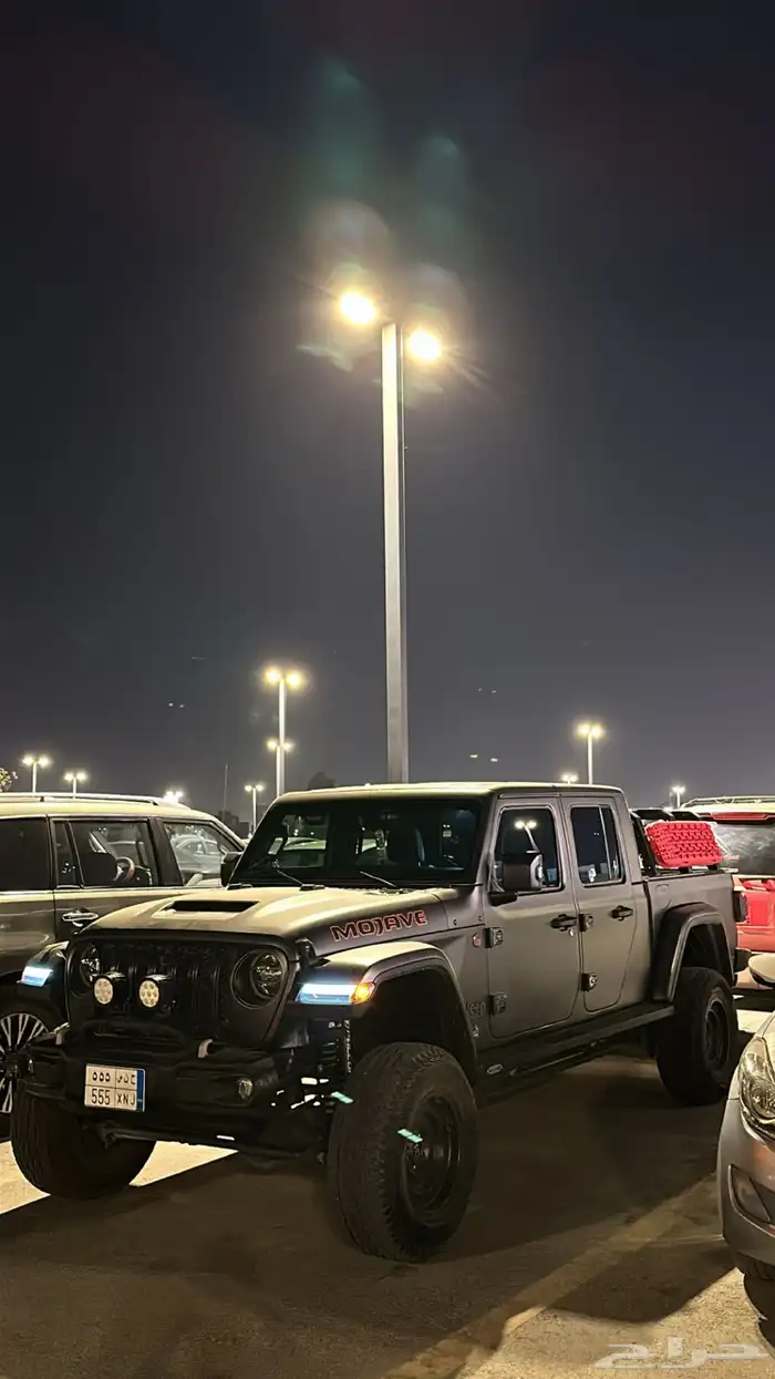 للبيع جيب قلادييتر موهافي 2021 5
