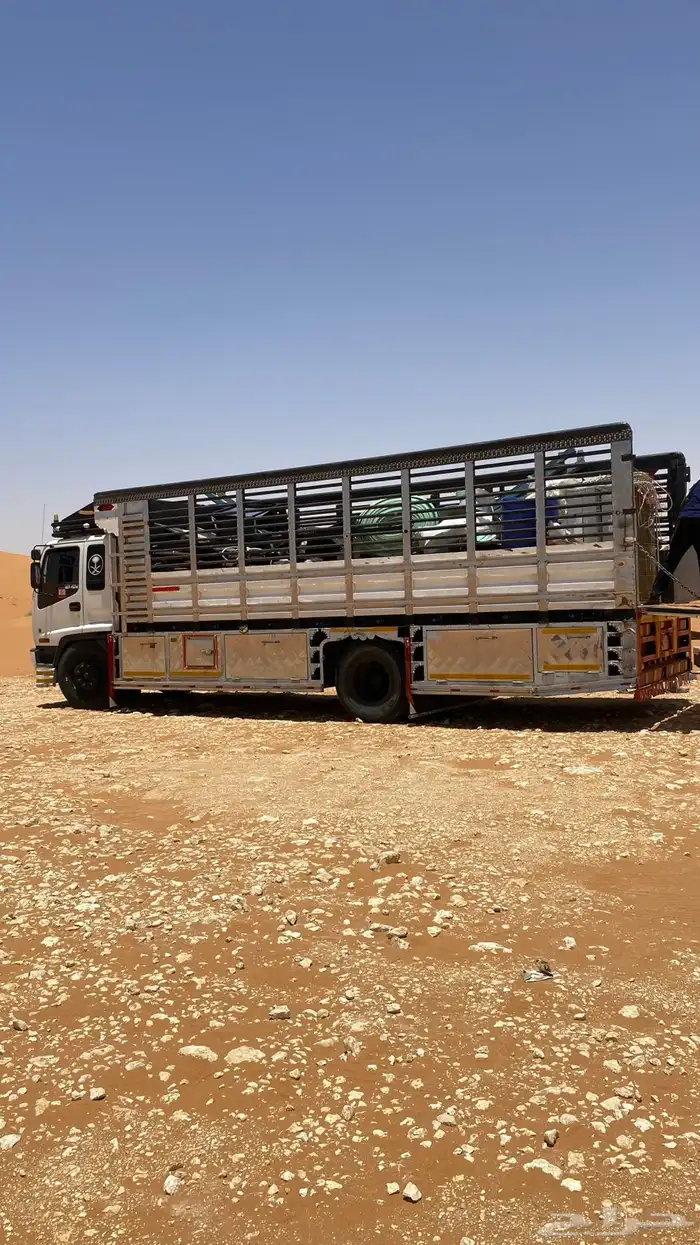 لوري سكس 7 متر 0