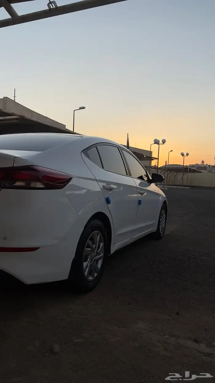 هيوانداي انترا 2