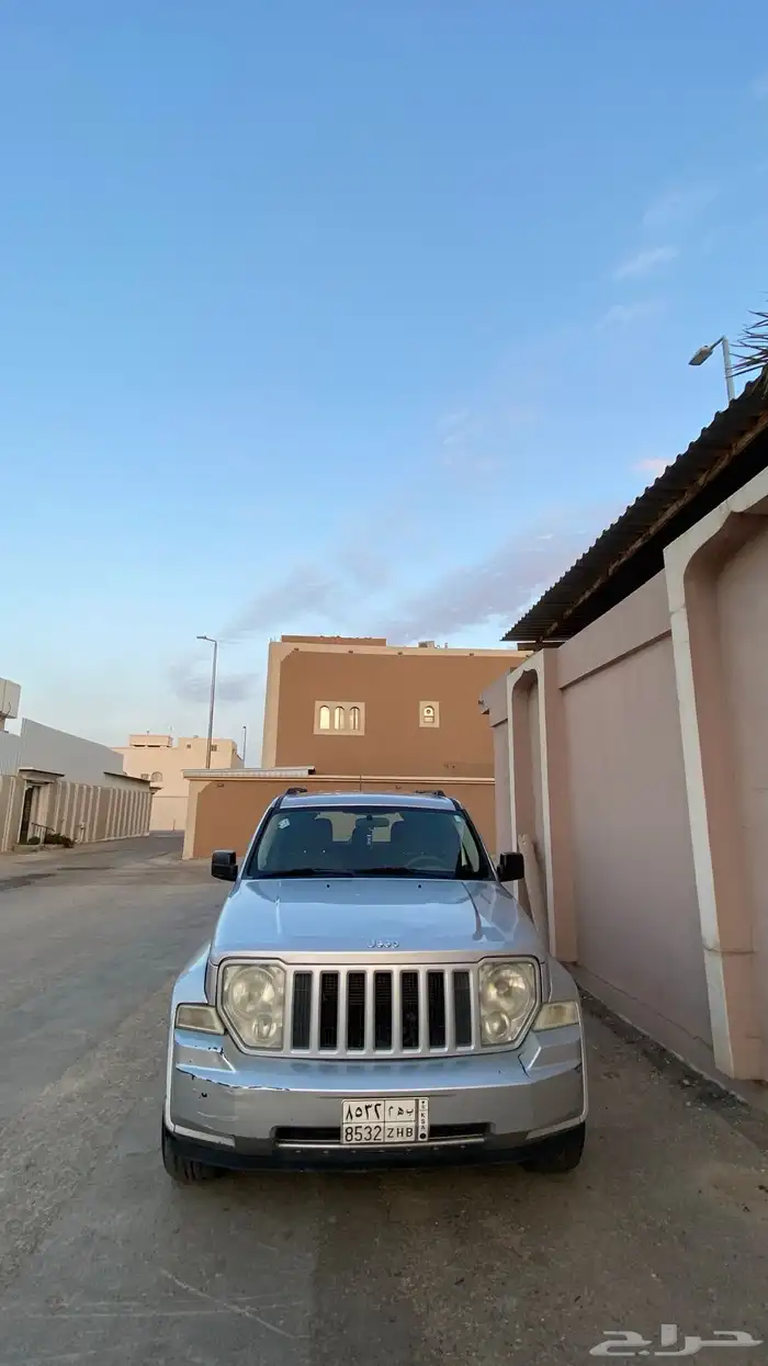 جيب شروكي 2012 3