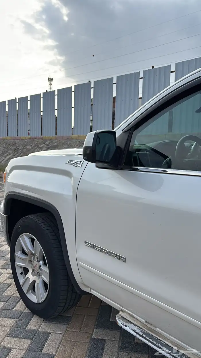 للبيع سييرا غمارتين 2015 دبل 7