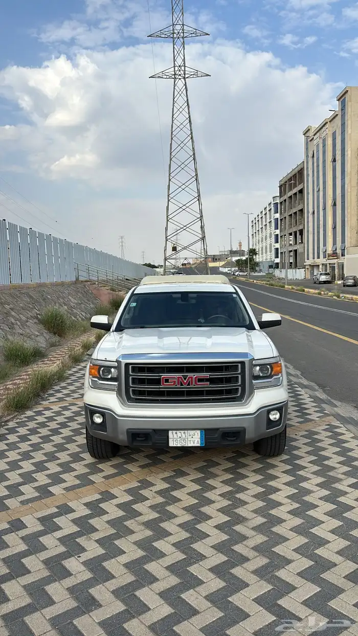 للبيع سييرا غمارتين 2015 دبل 4