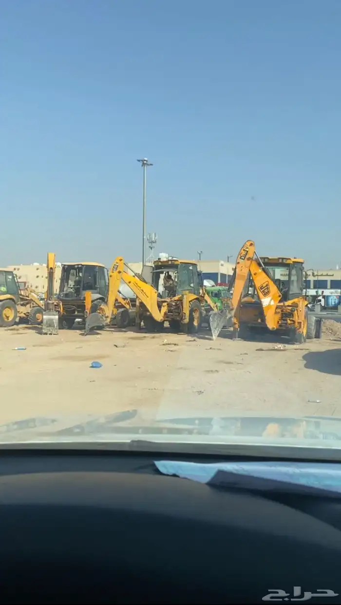 جي سي بي باكهولودر عرجا JCB للايجار 0