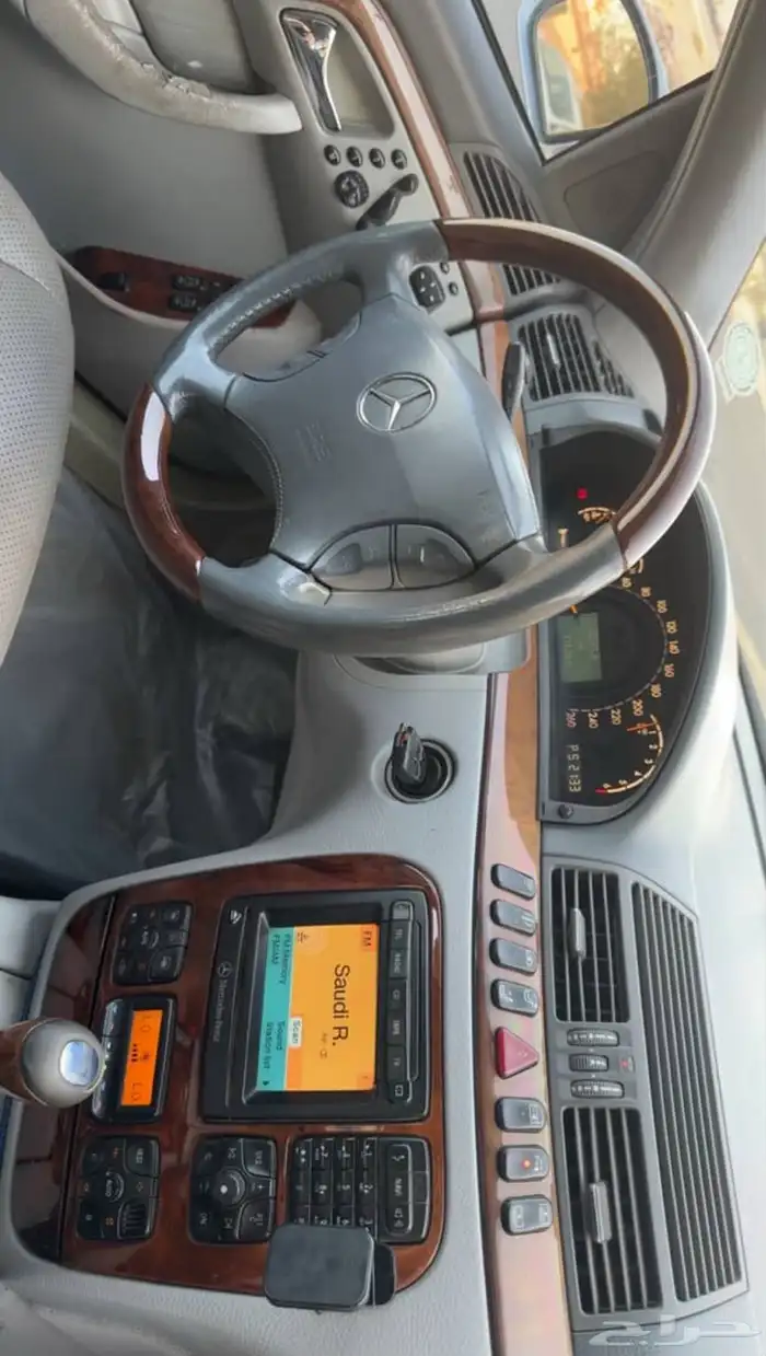مرسيدس s500 موديل 2002 3