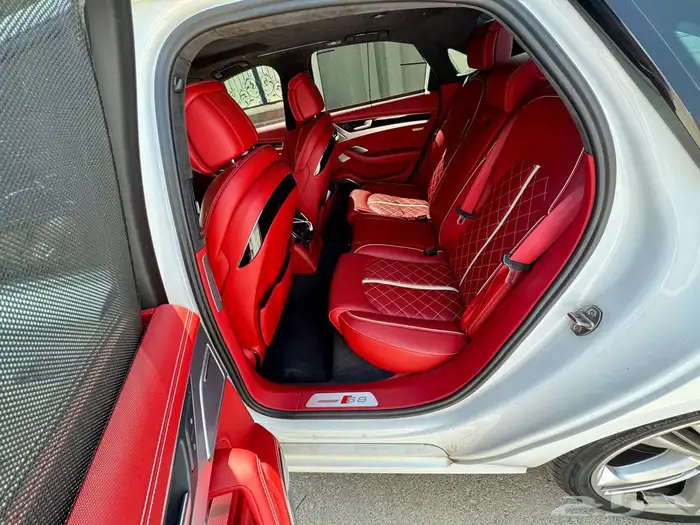 للبيع Audi S8 2016 3