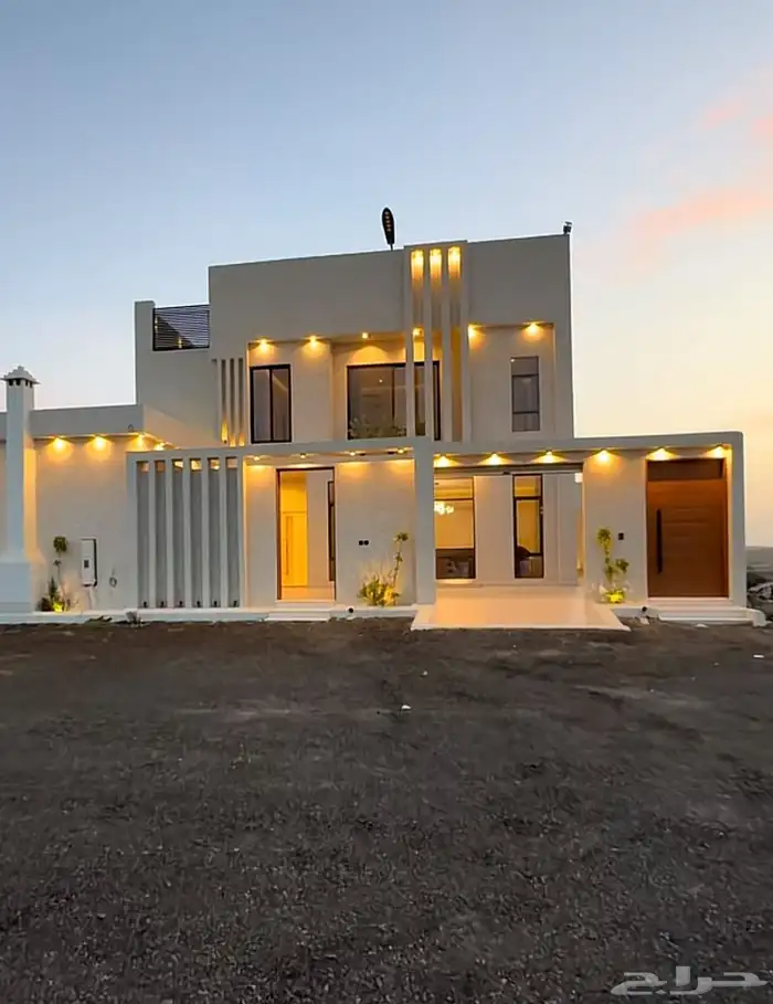 سلام عليكم حارس بيوت او مزارع داخل ابها سعودي 0