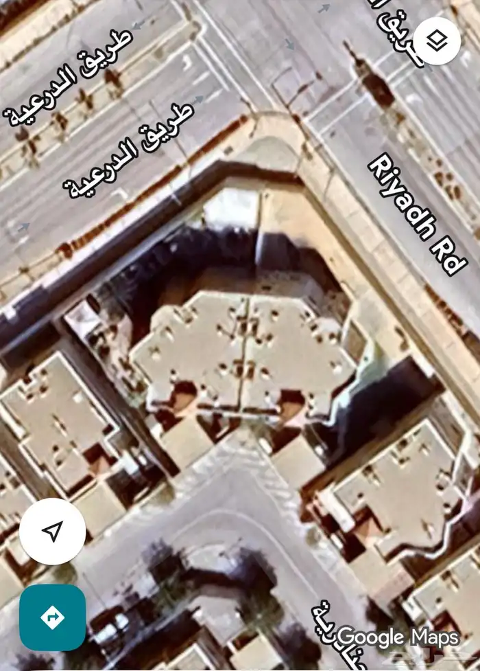 بيت للبيع حي جلموده 1