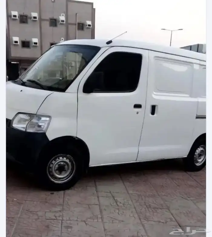 باص فأن دايهاتسو 2