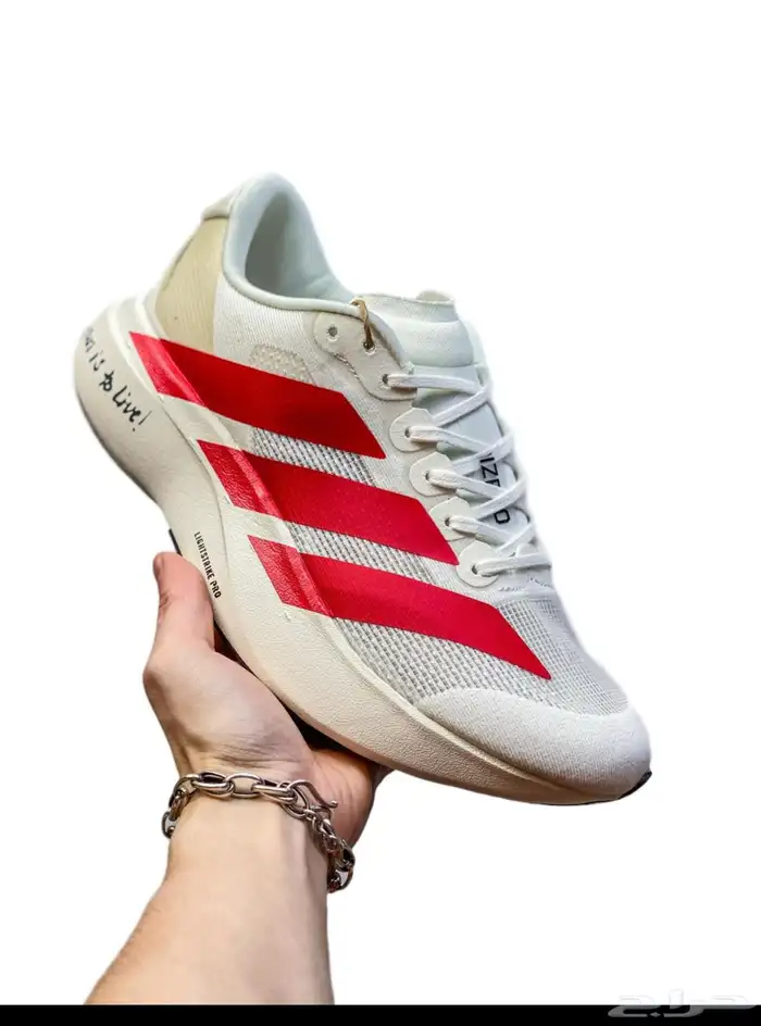 مورد شوزات Adizero 2