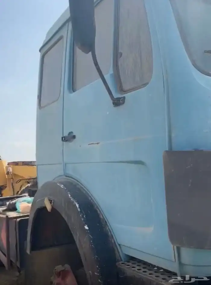 راس تريلا إلبي للبيع قطع تشليح 1