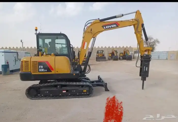 excavator for rent 5 ton للإيجار مينى بوكلين 0