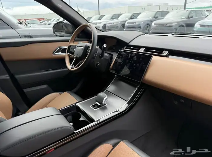 2025 Range Rover Velar HSE P400 فل كامل 3
