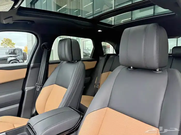 2025 Range Rover Velar HSE P400 فل كامل 2