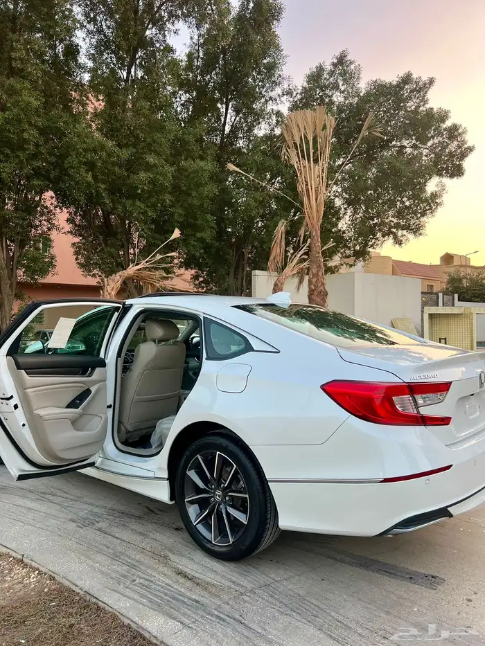 هوندا اكورد فل كامل 2022 19