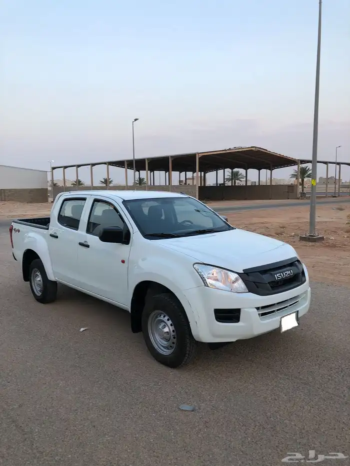 ايسوزو ديماكس 2014 دبل غمارتين ديزل معرض الشومر 3