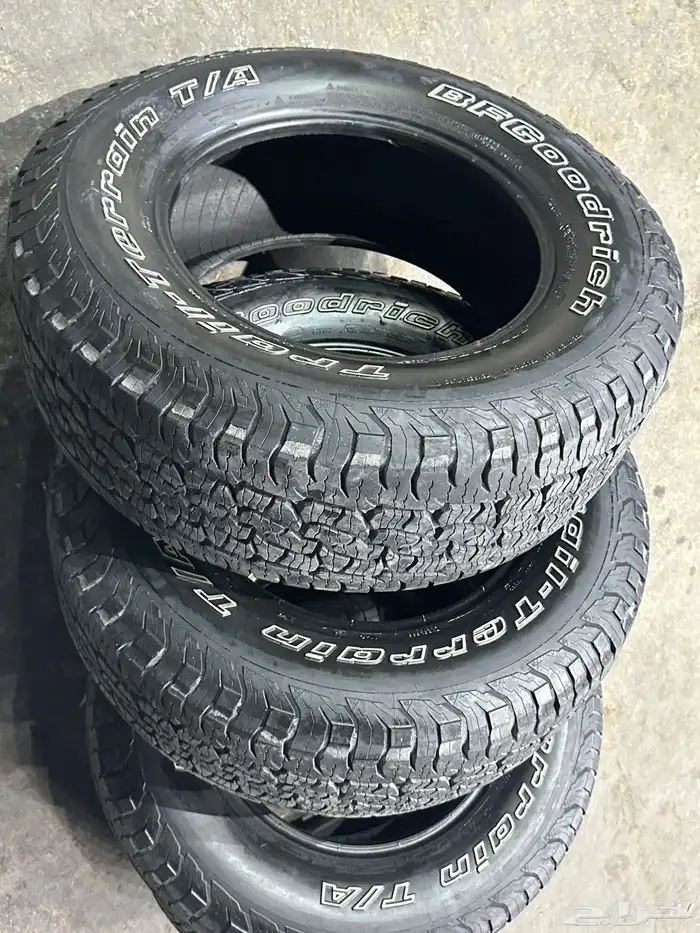 كفرات ربع حجري بي اف قودرتش مقاس 265 70 17 8