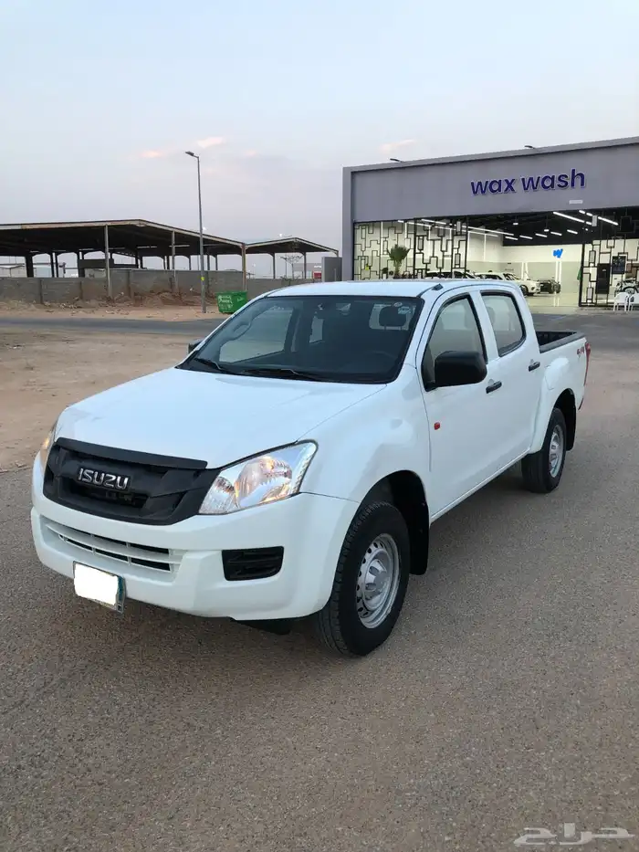 ايسوزو ديماكس 2014 دبل غمارتين ديزل معرض الشومر 2