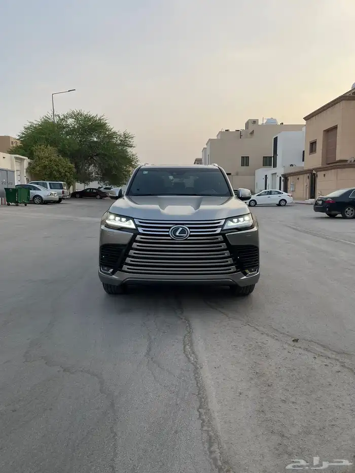جيب لكسز LX600 موديل 2024 11