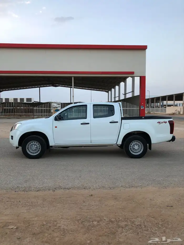 ايسوزو ديماكس 2014 دبل غمارتين ديزل معرض الشومر 10