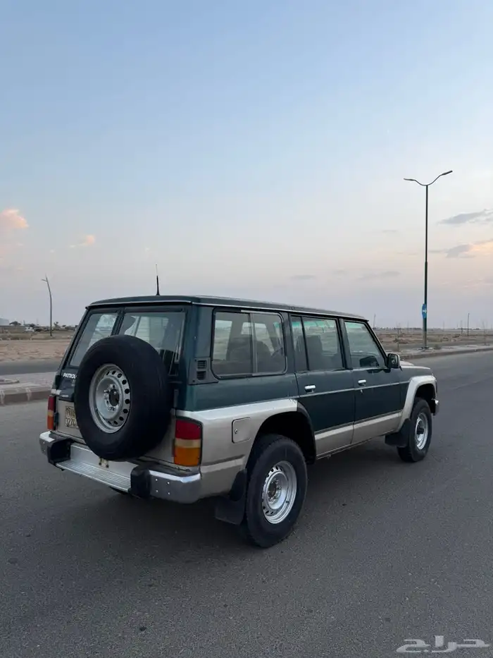 نيسان بترول موديل 1996 2