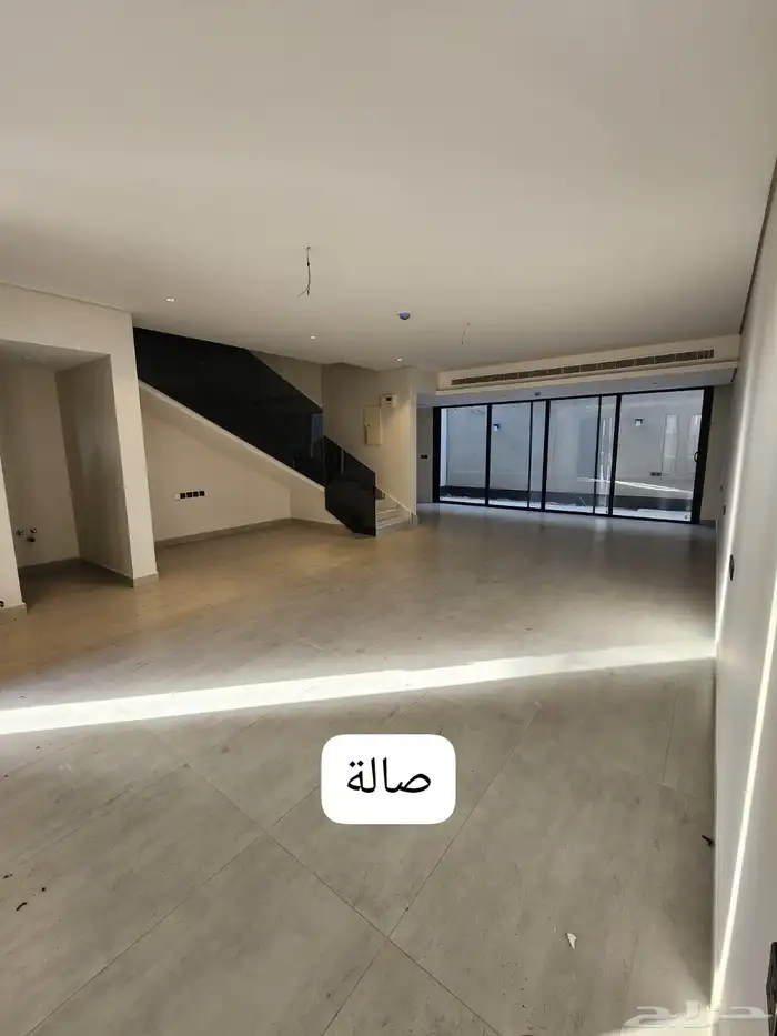 فله تاون هاوس للايجار 1