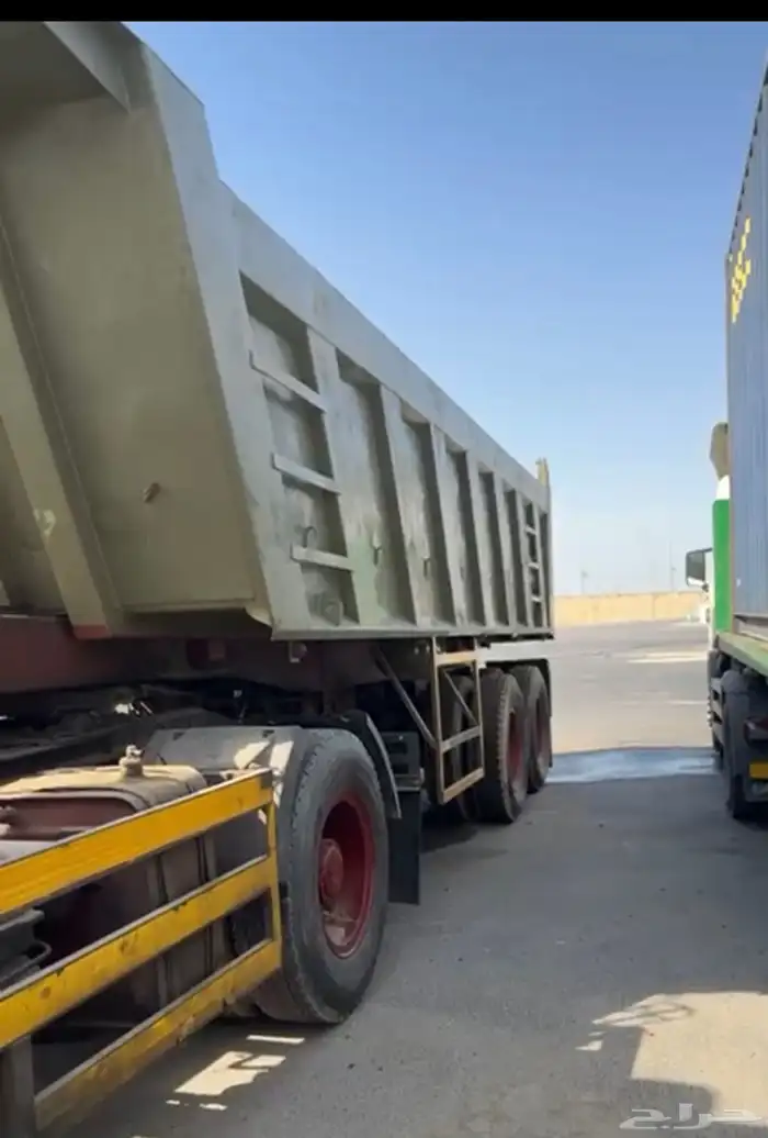 صندوق المطلق 22 متر للبيع ممتاز ونظيف 1