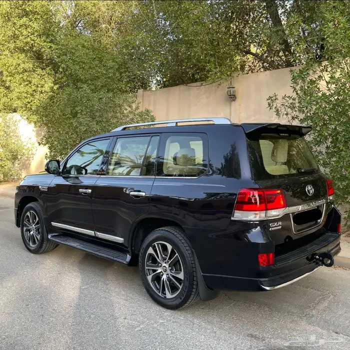 للبيع لاند كروز GX-R تورينق 2020 4