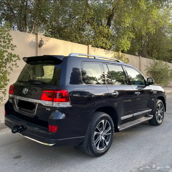 للبيع لاند كروز GX-R تورينق 2020 6