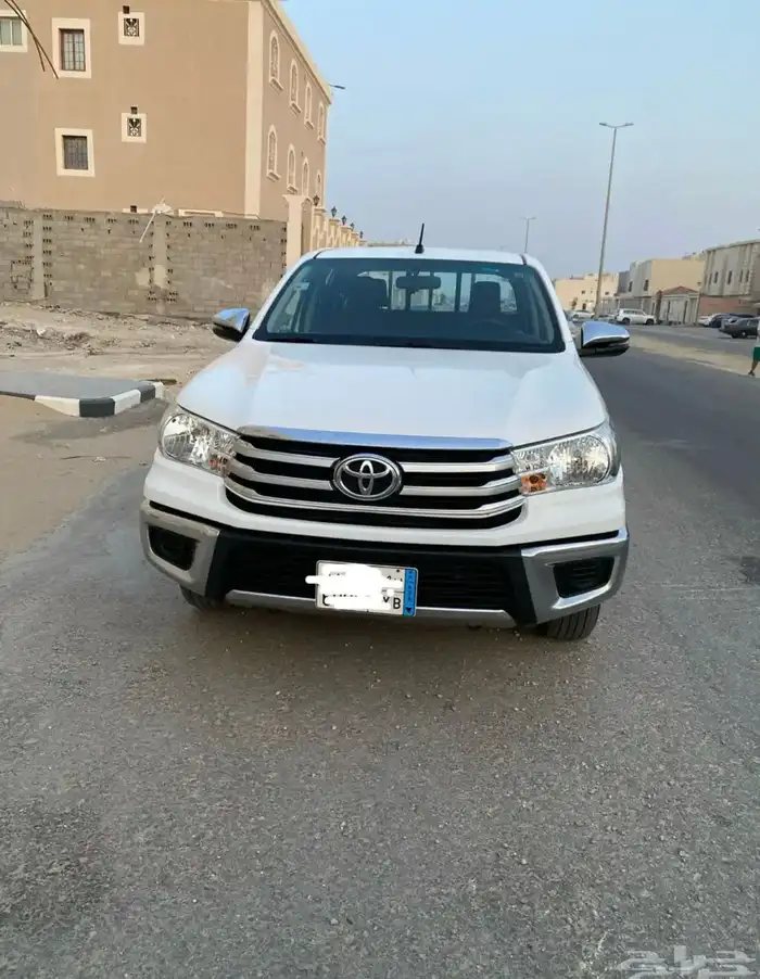 هايلكس غمارتين 2022ديزل بدون دبل عبدالطيف جميل 1