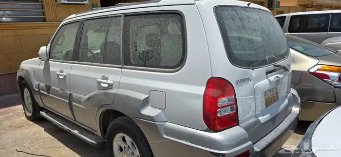 سيارة جيب هونداي تراكان 2